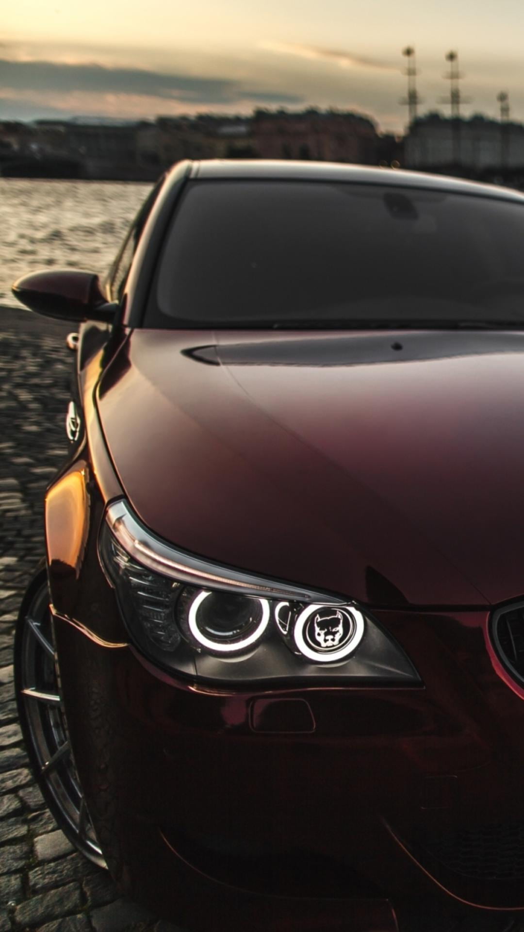 ds-kirmizi-bmw-m5-e60-sag-on-far-cekim-a